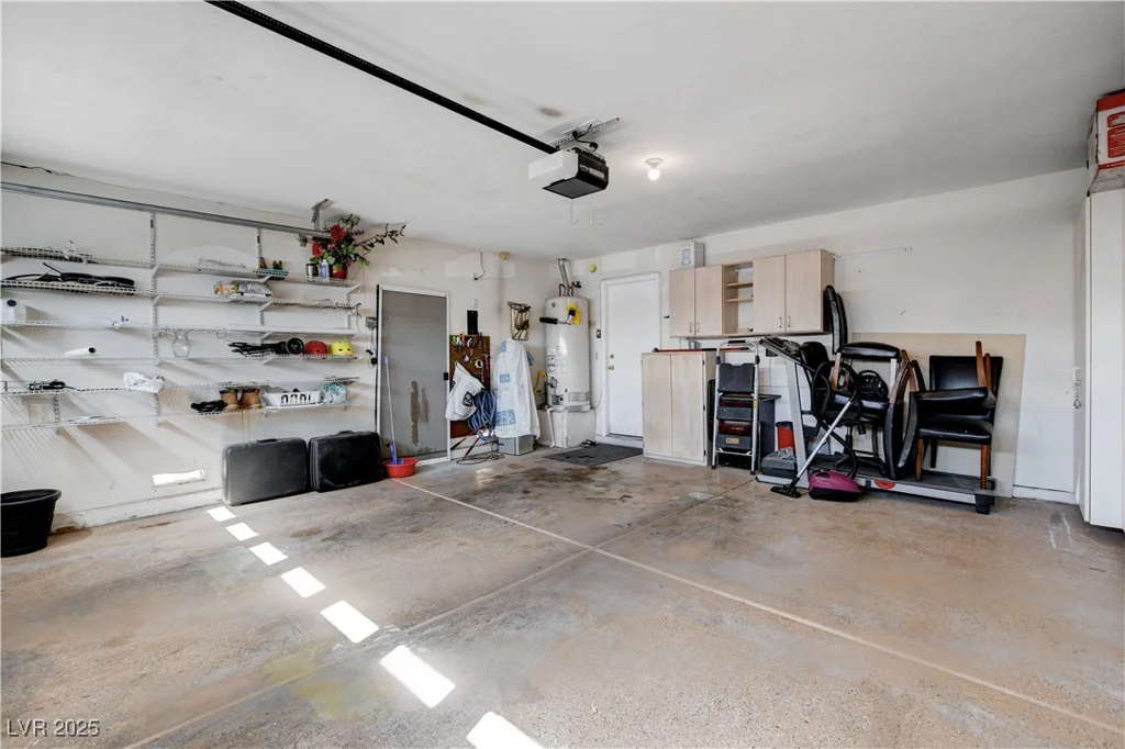 8988 Dusseldorf, Las Vegas, NV 89147