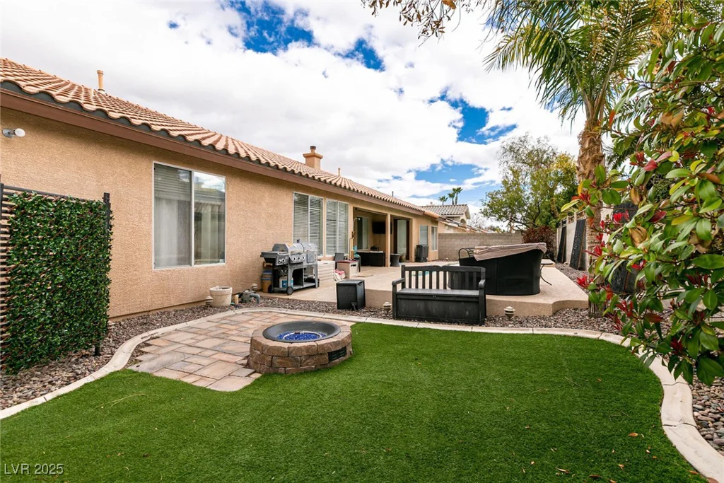 1313 Gallery Oaks, Las Vegas, NV 89123