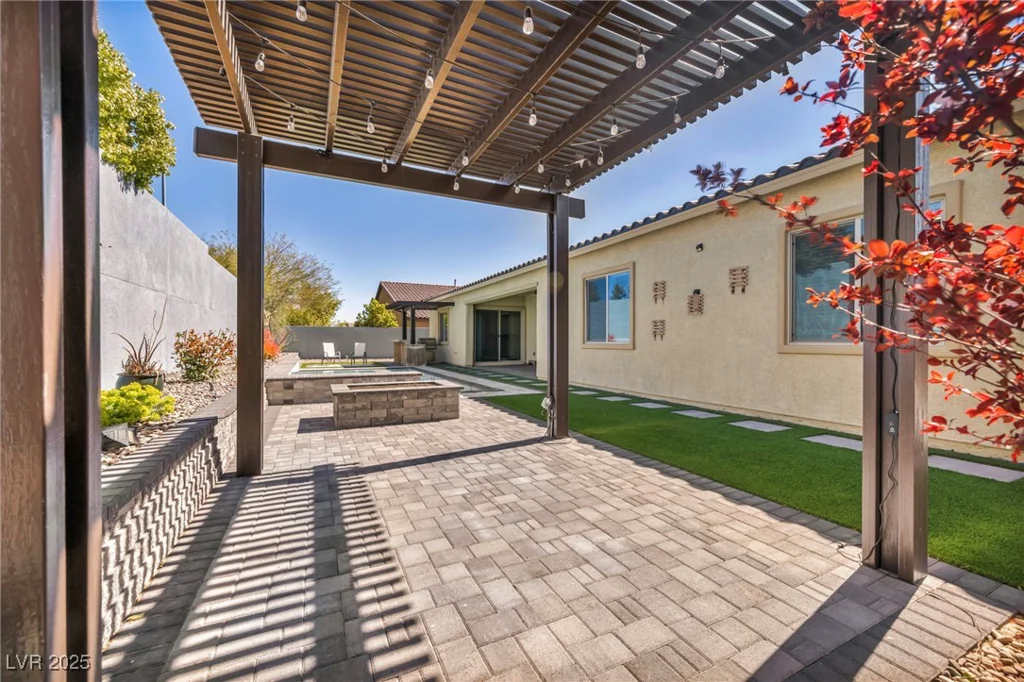 10062 Mountain Foothills, Las Vegas, NV 89149