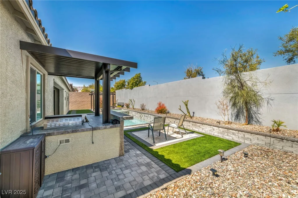 10062 Mountain Foothills, Las Vegas, NV 89149