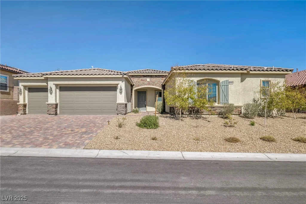 10062 Mountain Foothills, Las Vegas, NV 89149