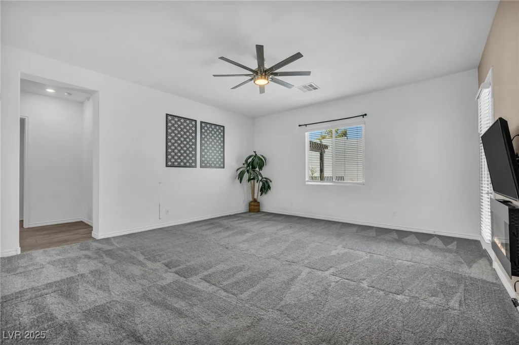 10062 Mountain Foothills, Las Vegas, NV 89149