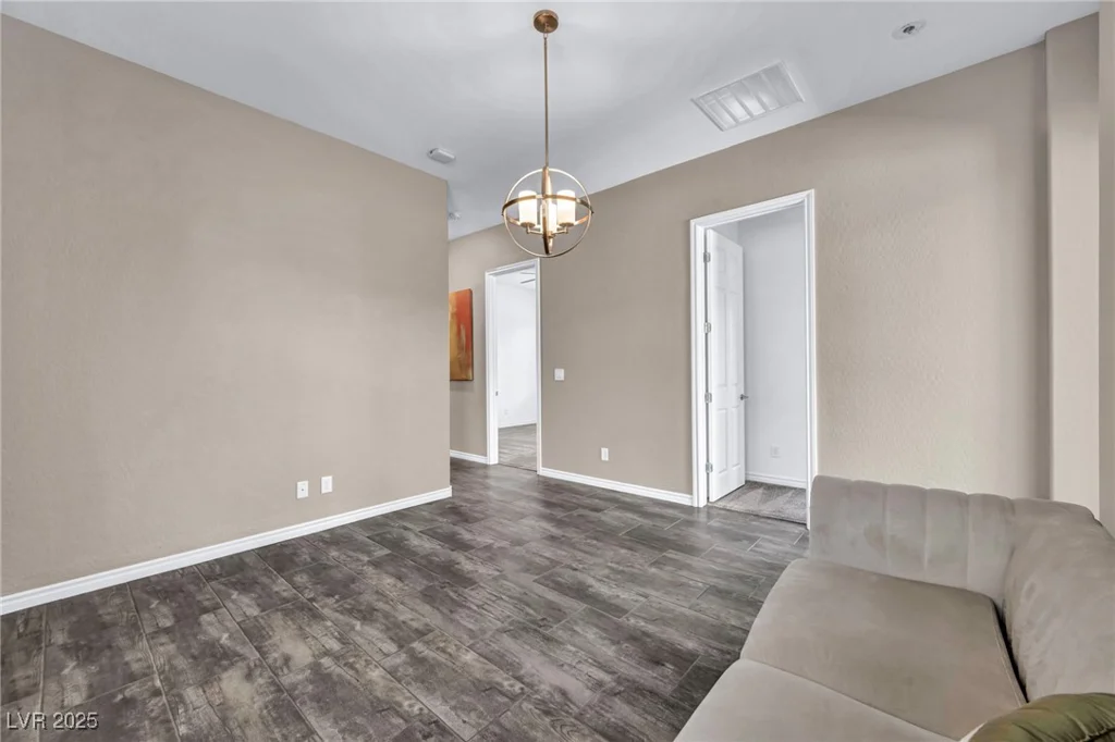 10062 Mountain Foothills, Las Vegas, NV 89149