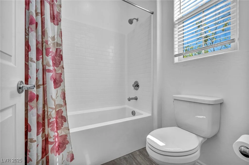 10062 Mountain Foothills, Las Vegas, NV 89149