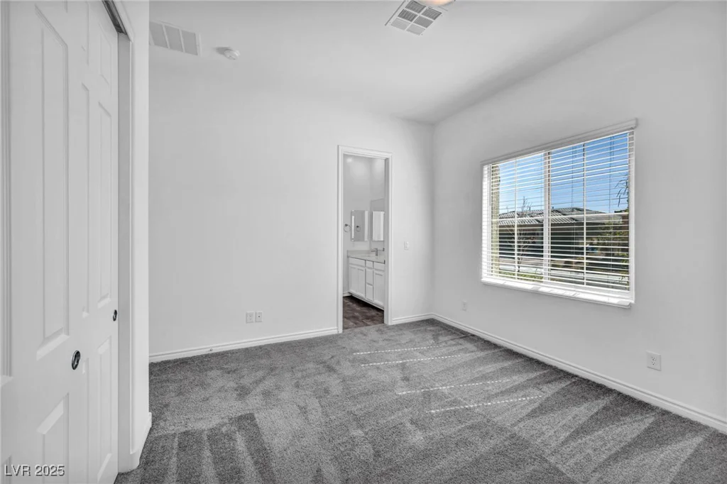 10062 Mountain Foothills, Las Vegas, NV 89149