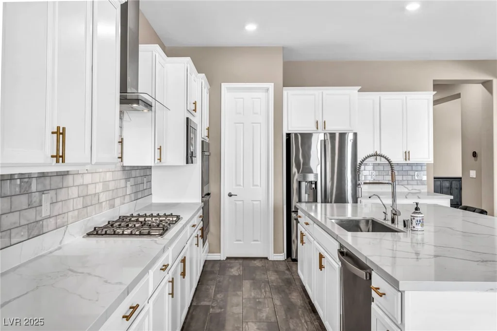 10062 Mountain Foothills, Las Vegas, NV 89149