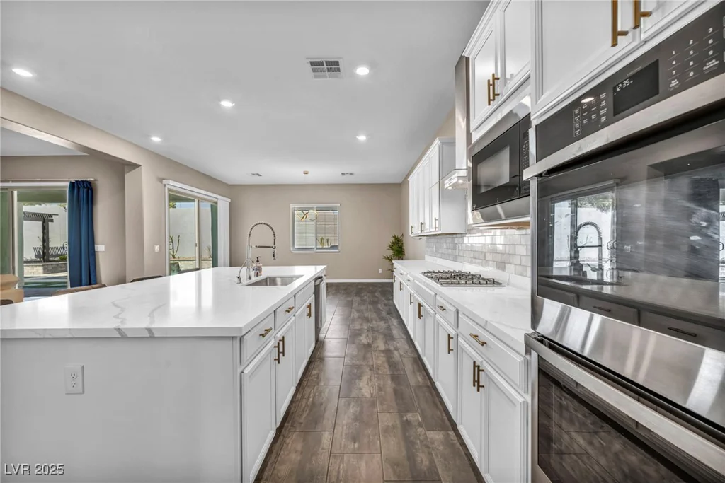 10062 Mountain Foothills, Las Vegas, NV 89149