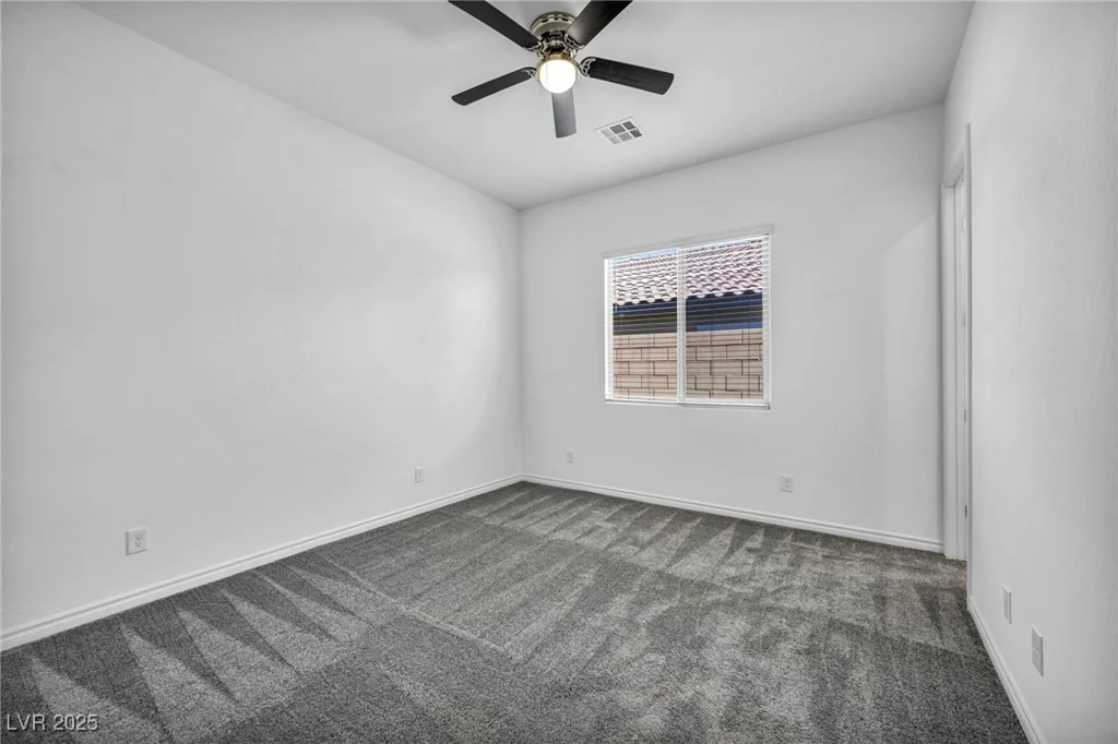 10062 Mountain Foothills, Las Vegas, NV 89149