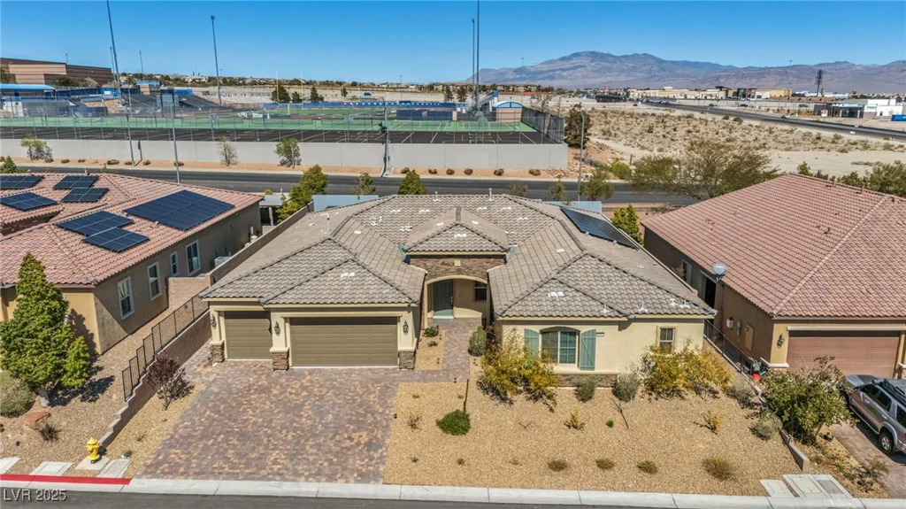 10062 Mountain Foothills, Las Vegas, NV 89149