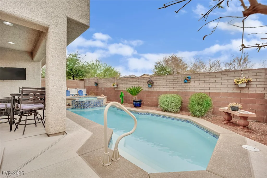 10368 Pima Crossing, Las Vegas, NV 89166