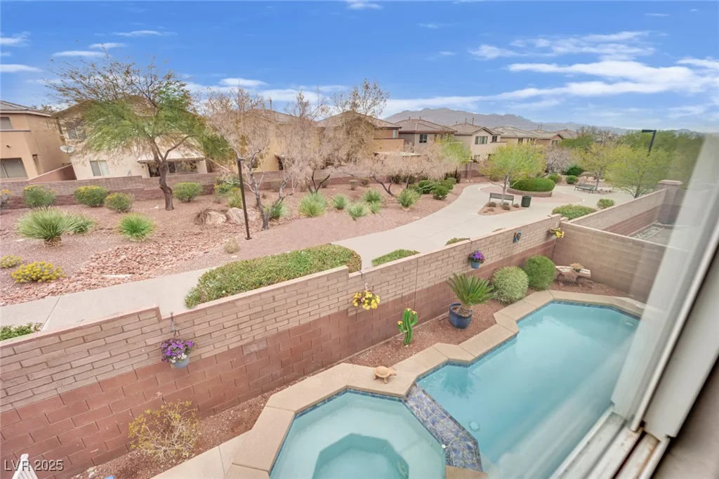 10368 Pima Crossing, Las Vegas, NV 89166