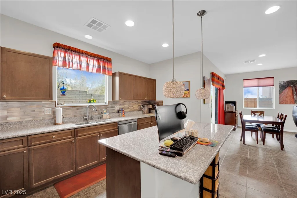 10368 Pima Crossing, Las Vegas, NV 89166