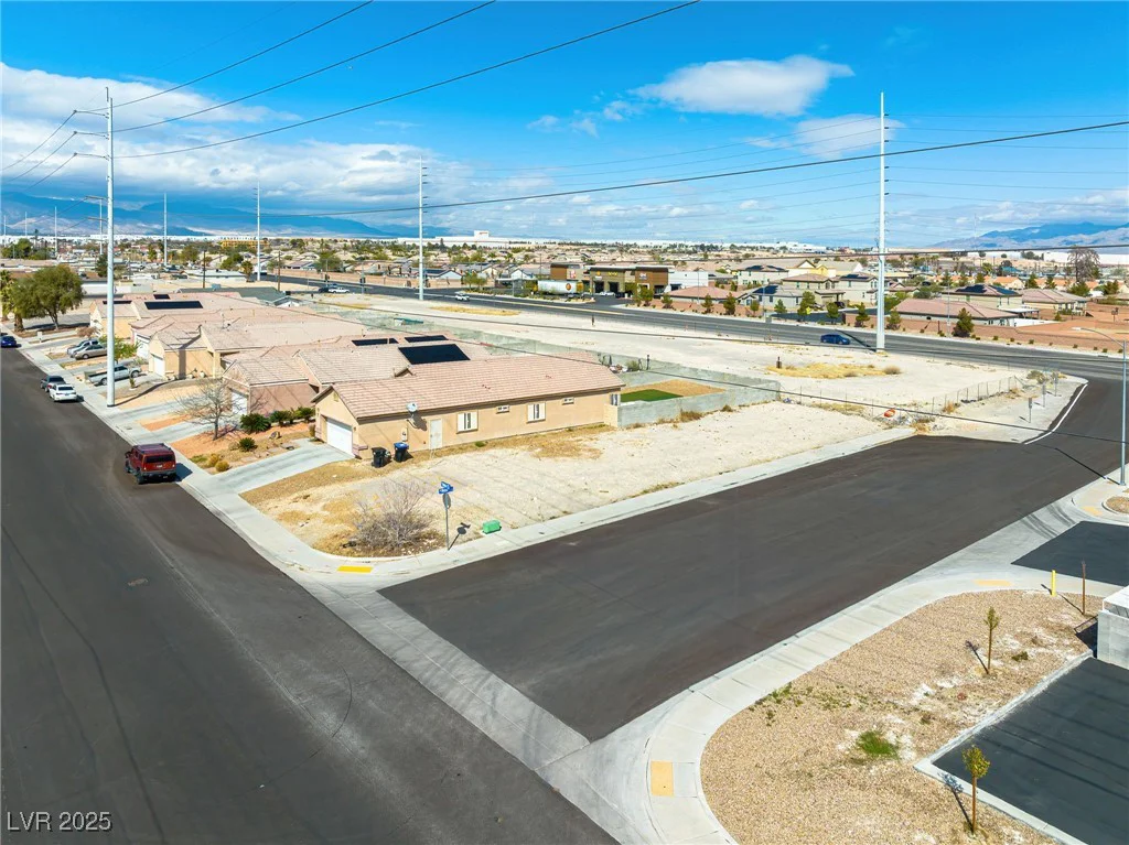 664 Miller, North Las Vegas, NV 89030