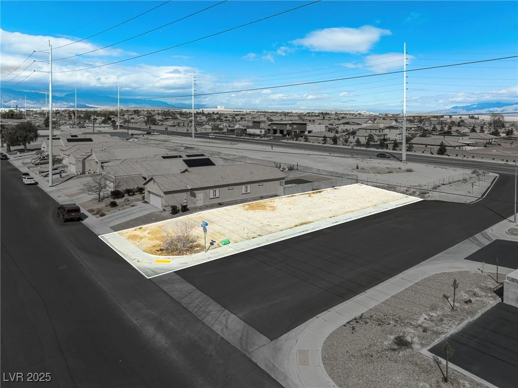 664 Miller, North Las Vegas, NV 89030