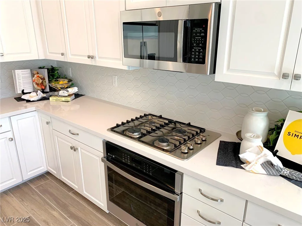 6507 Dove Point, Las Vegas, NV 89130