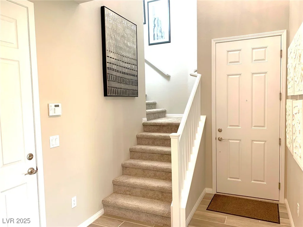 6507 Dove Point, Las Vegas, NV 89130