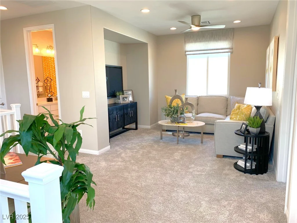 6507 Dove Point, Las Vegas, NV 89130