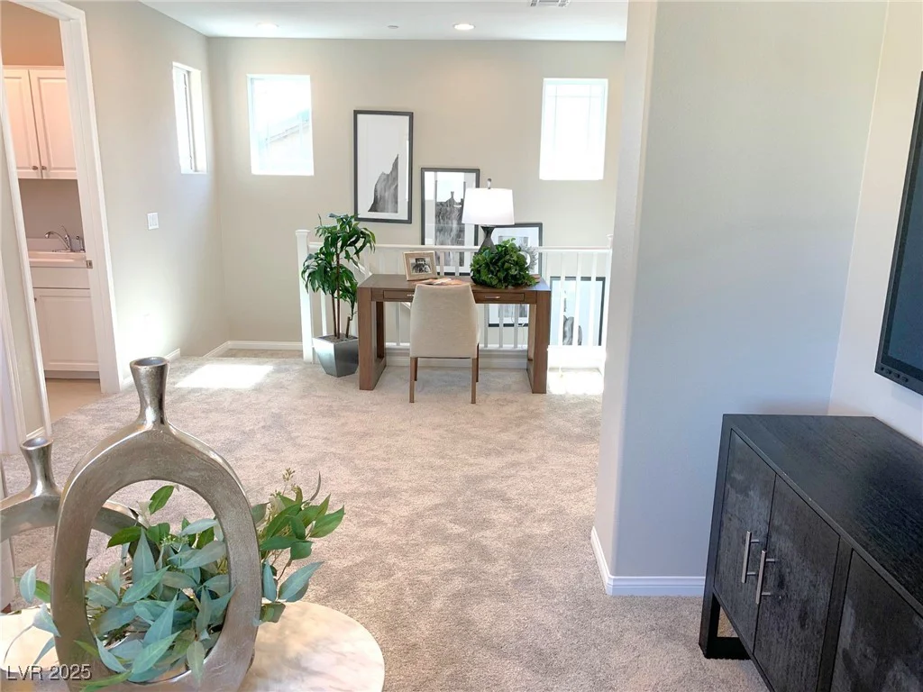 6507 Dove Point, Las Vegas, NV 89130