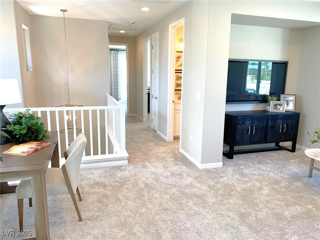 6507 Dove Point, Las Vegas, NV 89130