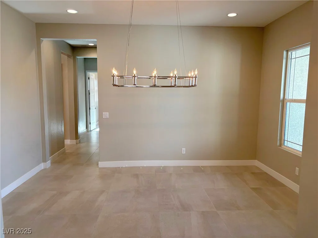 5455 Meranto, Las Vegas, NV 89139