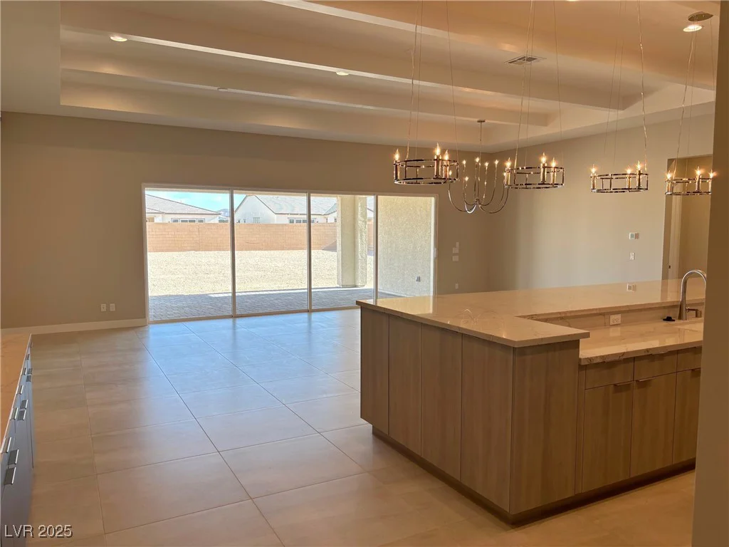 5455 Meranto, Las Vegas, NV 89139