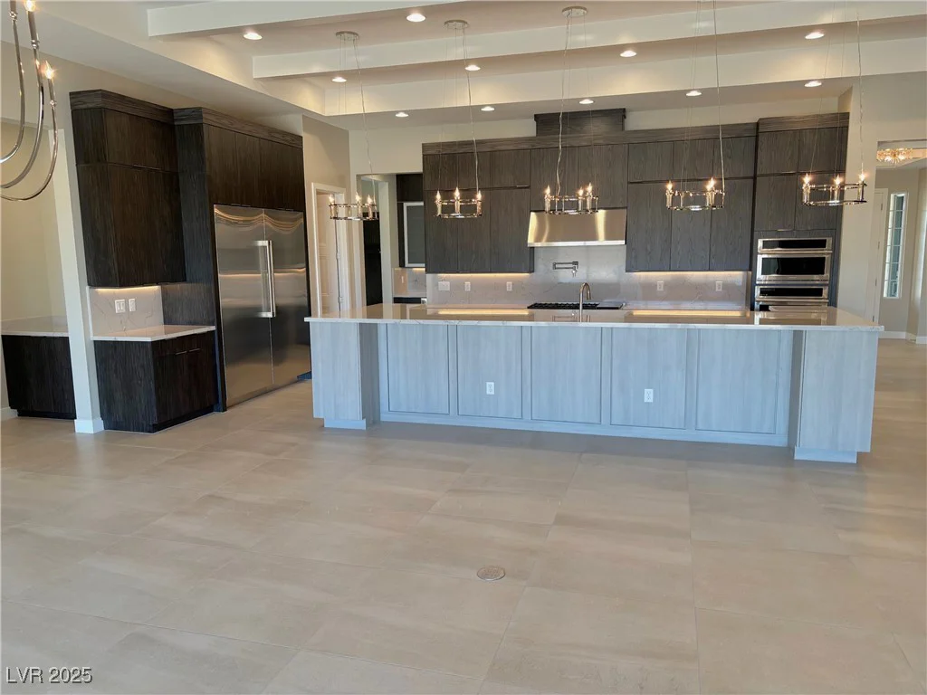 5455 Meranto, Las Vegas, NV 89139