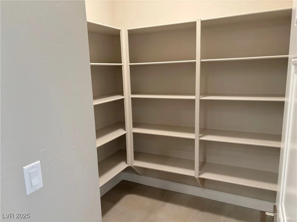 5455 Meranto, Las Vegas, NV 89139