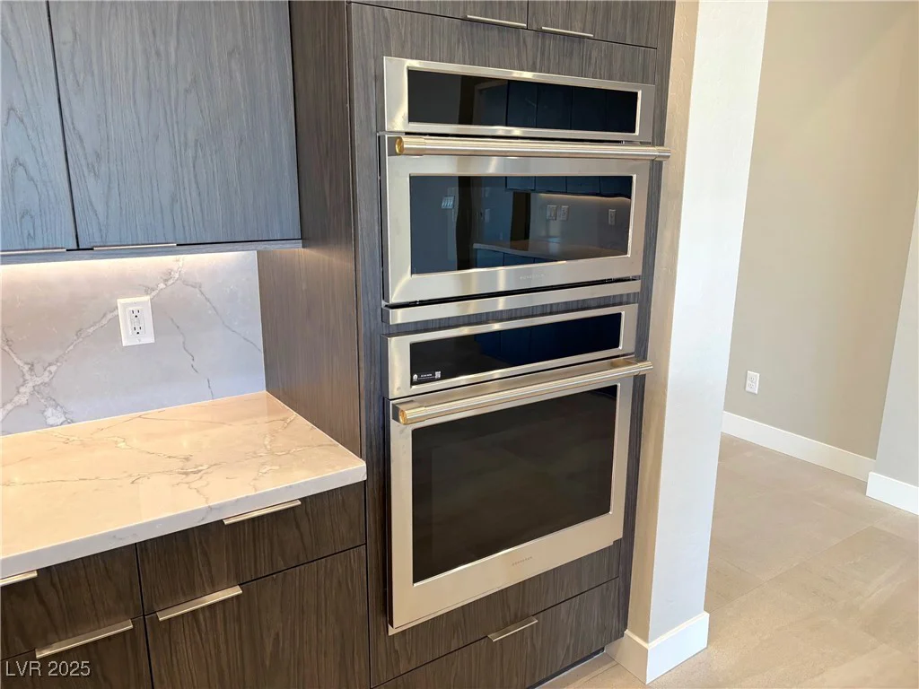 5455 Meranto, Las Vegas, NV 89139