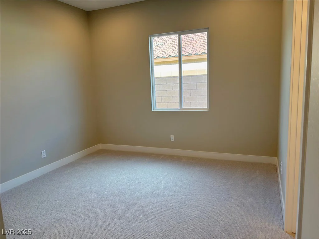 5455 Meranto, Las Vegas, NV 89139