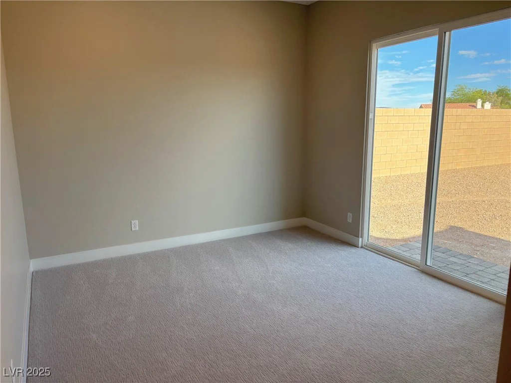 5455 Meranto, Las Vegas, NV 89139