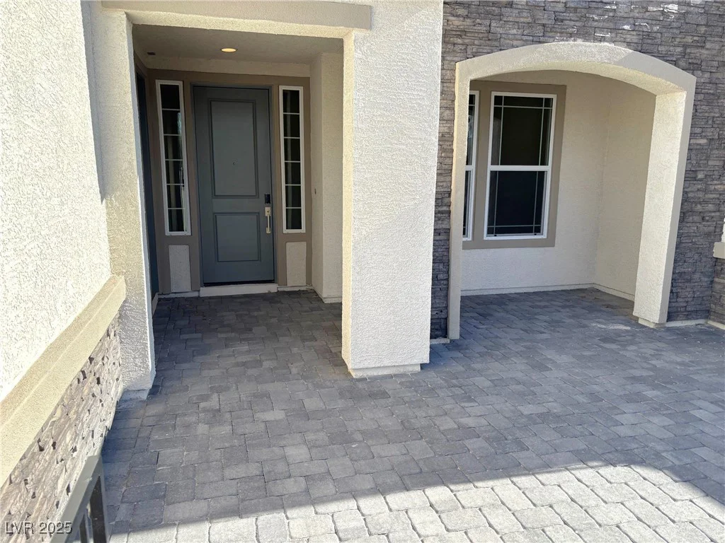 5455 Meranto, Las Vegas, NV 89139