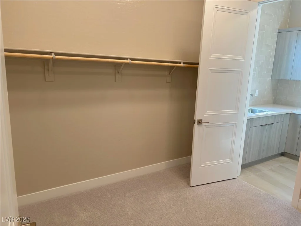 5455 Meranto, Las Vegas, NV 89139