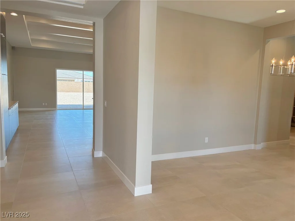 5455 Meranto, Las Vegas, NV 89139