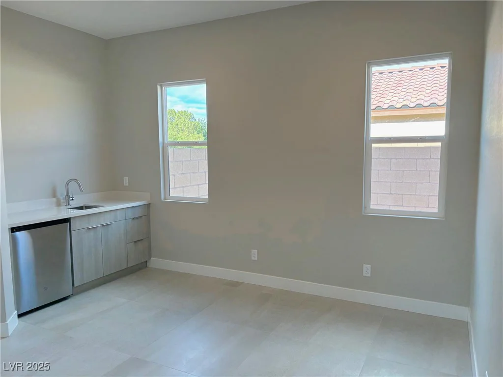 5455 Meranto, Las Vegas, NV 89139