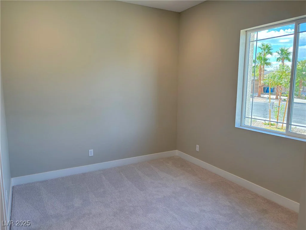 5455 Meranto, Las Vegas, NV 89139