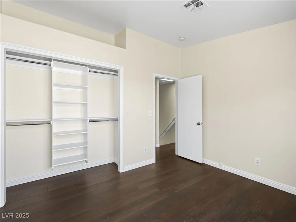 5330 Charleston, Las Vegas, NV 89142