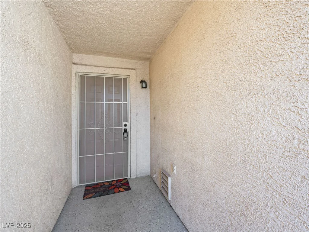5330 Charleston, Las Vegas, NV 89142