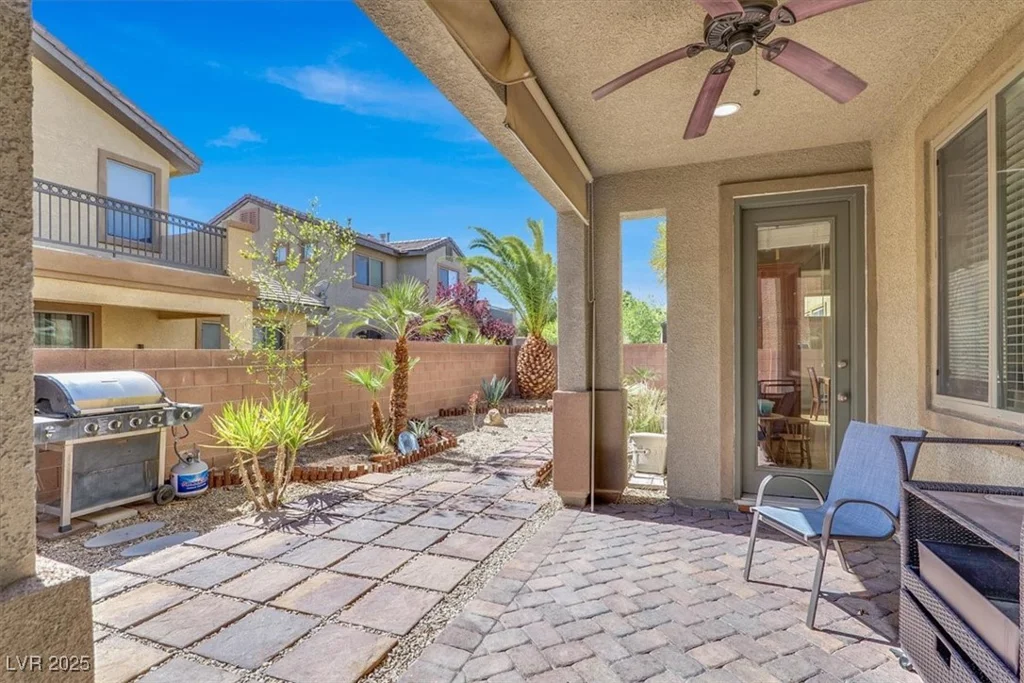 3925 Kettle Falls, North Las Vegas, NV 89085