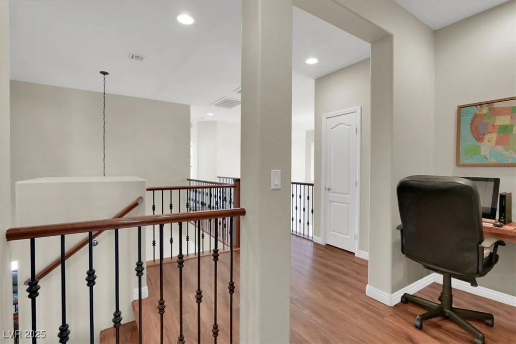 3925 Kettle Falls, North Las Vegas, NV 89085