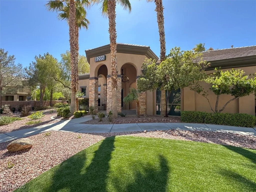 3925 Kettle Falls, North Las Vegas, NV 89085
