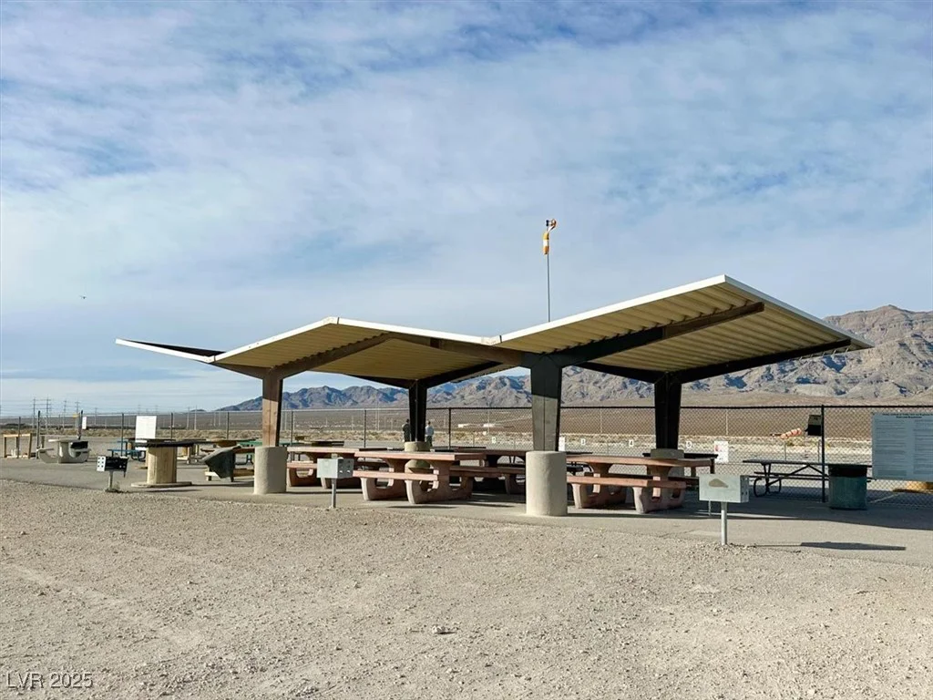 3925 Kettle Falls, North Las Vegas, NV 89085