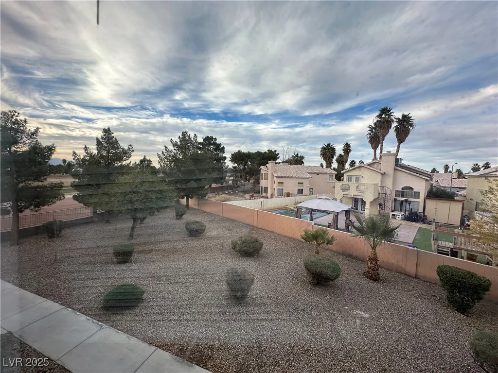 5650 Sahara, Las Vegas, NV 89142