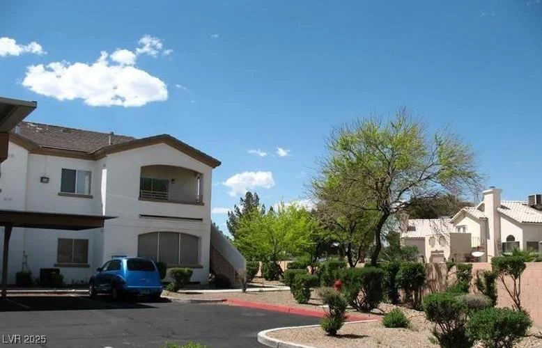5650 Sahara, Las Vegas, NV 89142