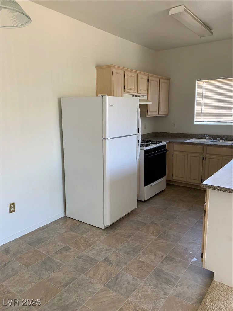 5650 Sahara, Las Vegas, NV 89142