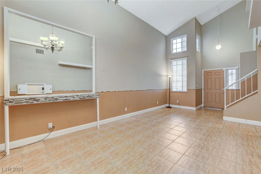 4431 Palm Mesa, Las Vegas, NV 89120