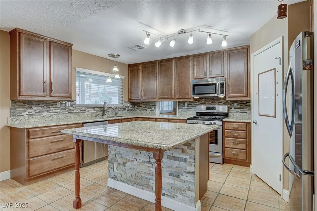 4431 Palm Mesa, Las Vegas, NV 89120