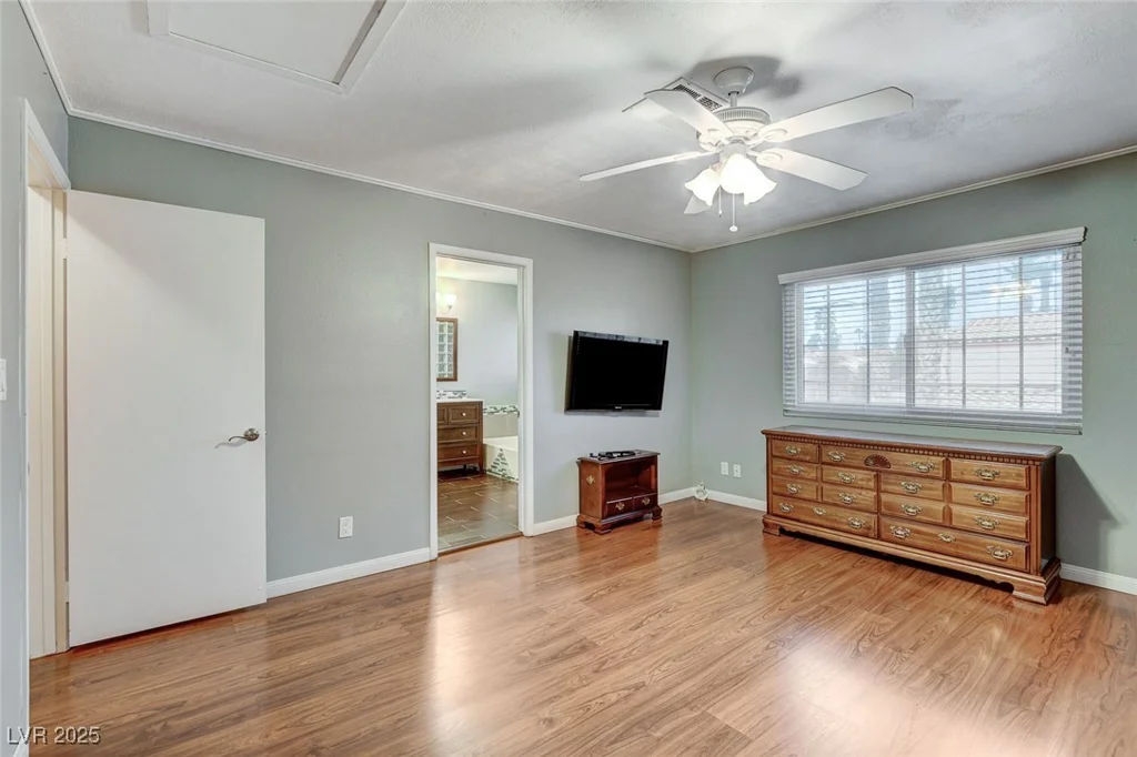 4431 Palm Mesa, Las Vegas, NV 89120