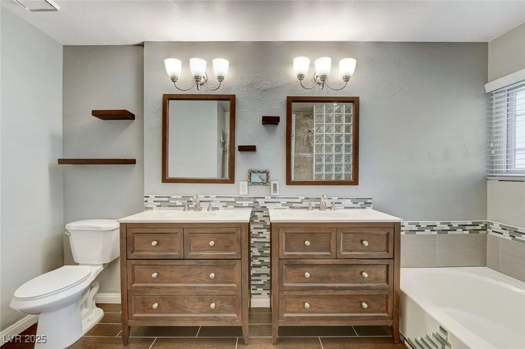4431 Palm Mesa, Las Vegas, NV 89120