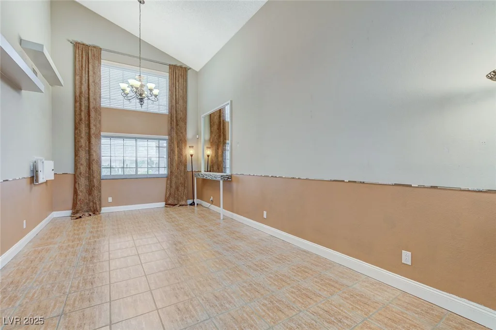 4431 Palm Mesa, Las Vegas, NV 89120