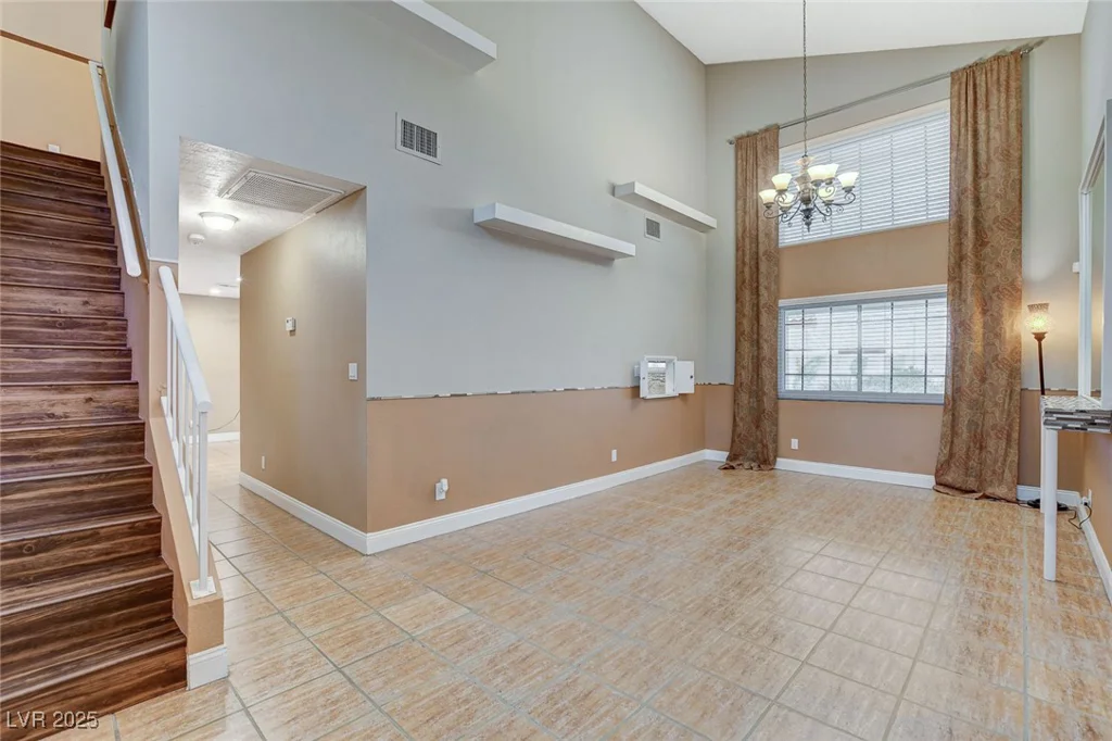 4431 Palm Mesa, Las Vegas, NV 89120